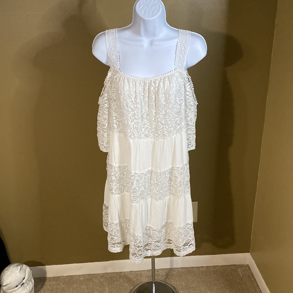 TopShop Cold Shoulder Dress - Picture 3 of 9